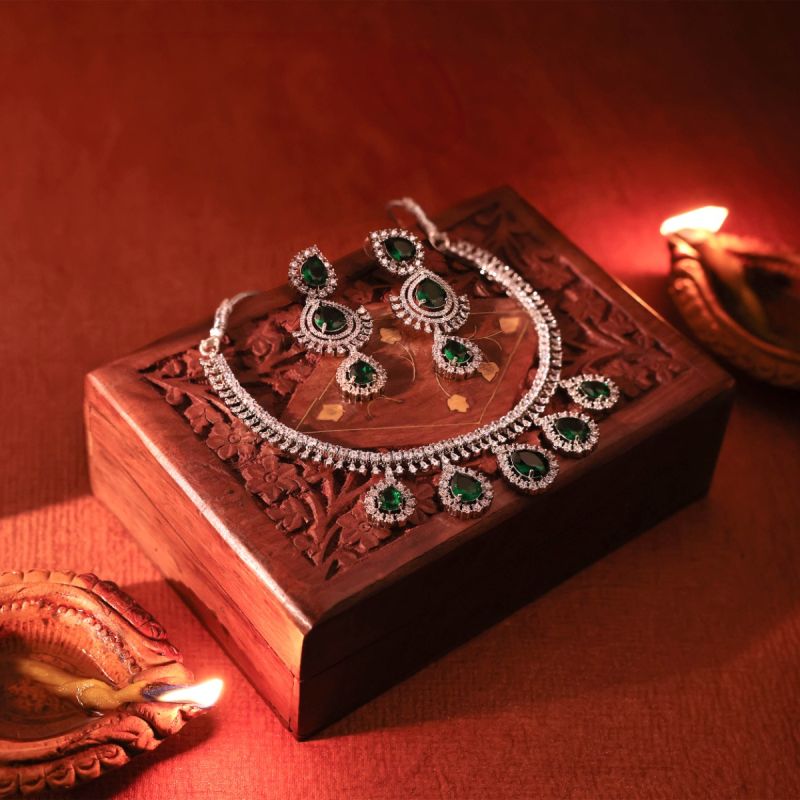 Green Drop Necklace Set