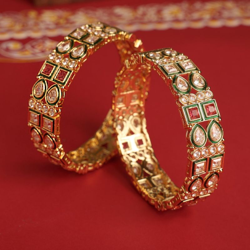 Royalty Core Bangle