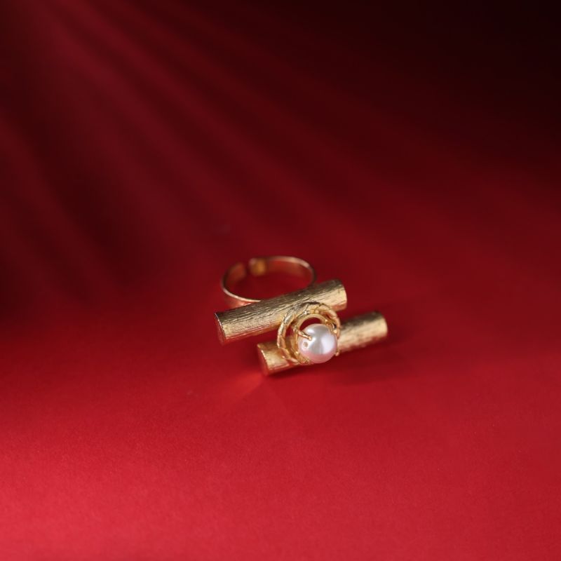 Guardian of Beauteous Sheen Ring