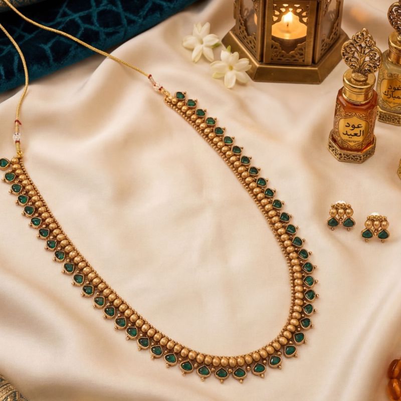 Emerald Rhythms Necklace Set