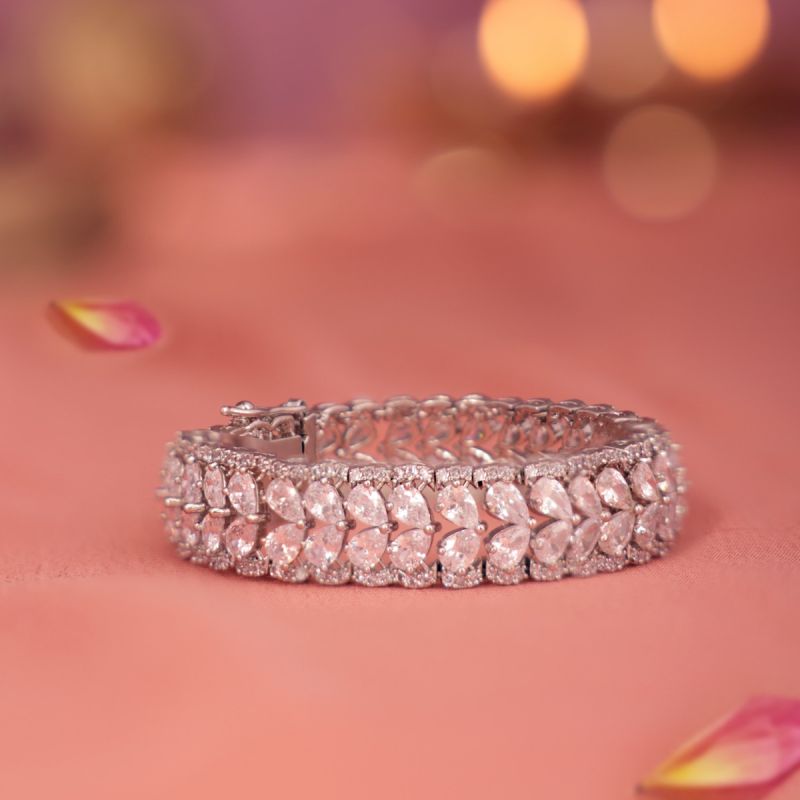 Glimmer Glam Bracelet
