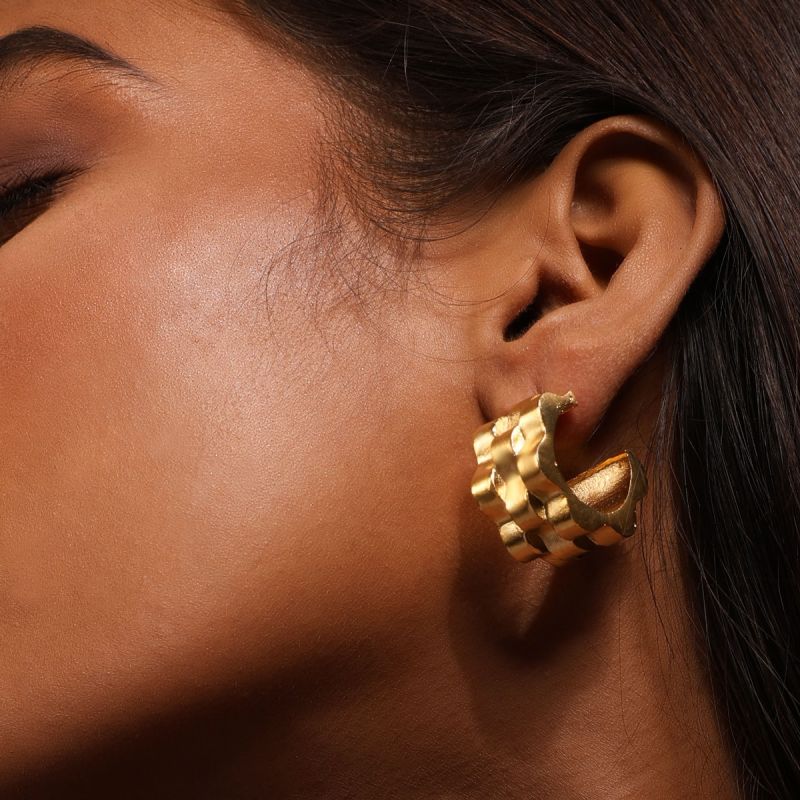 Geometric Edge Hoop Earrings