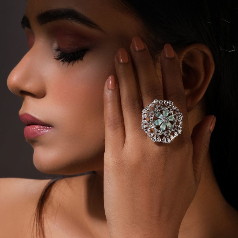 Chic Bloomed Beauty Ring