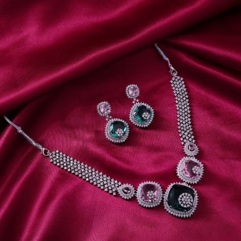 Jade Brilliance Necklace Set