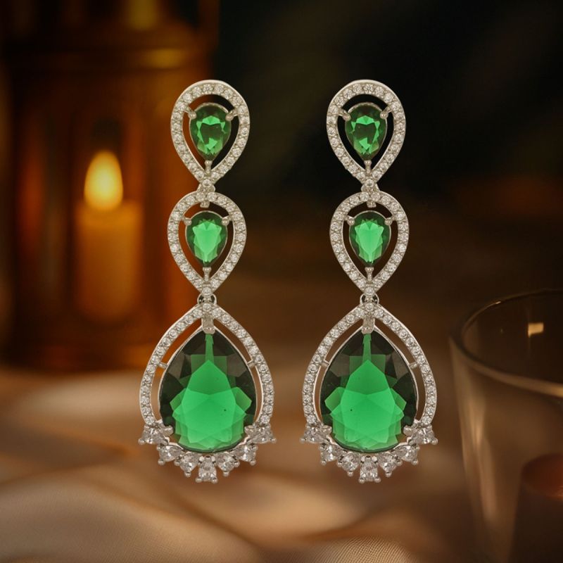 Green Glint Luxe Earrings







