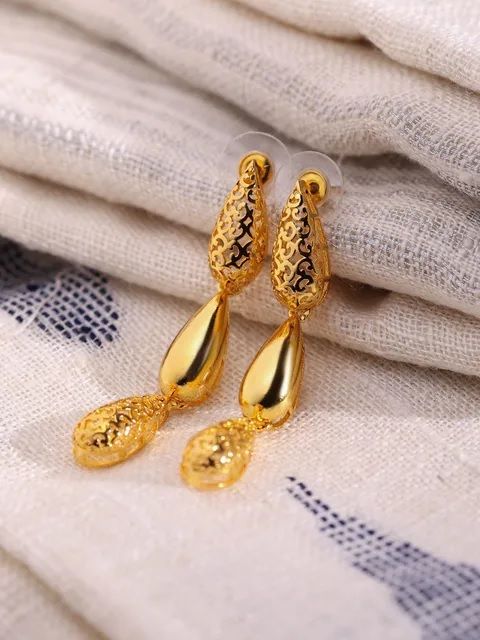 Morning Saga Dewdrop Earrings