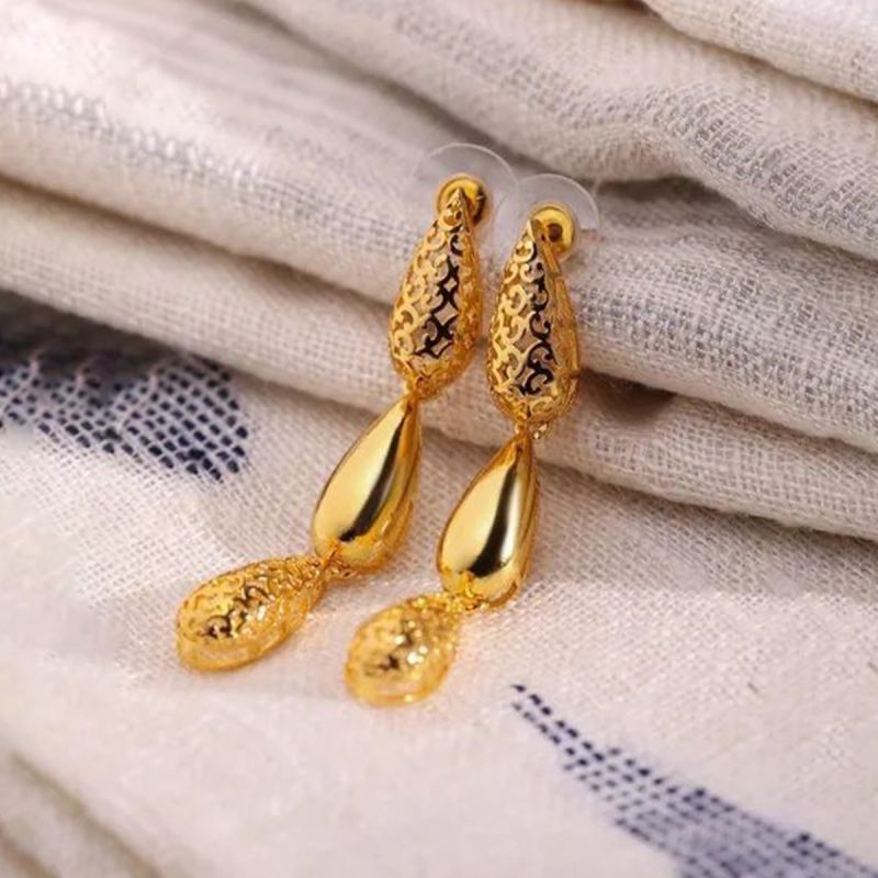 Morning Saga Dewdrop Earrings