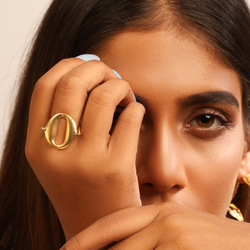 Trendy Elliptical Ring