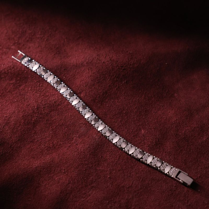 Vintage-Inspired Men Silver Bracelet