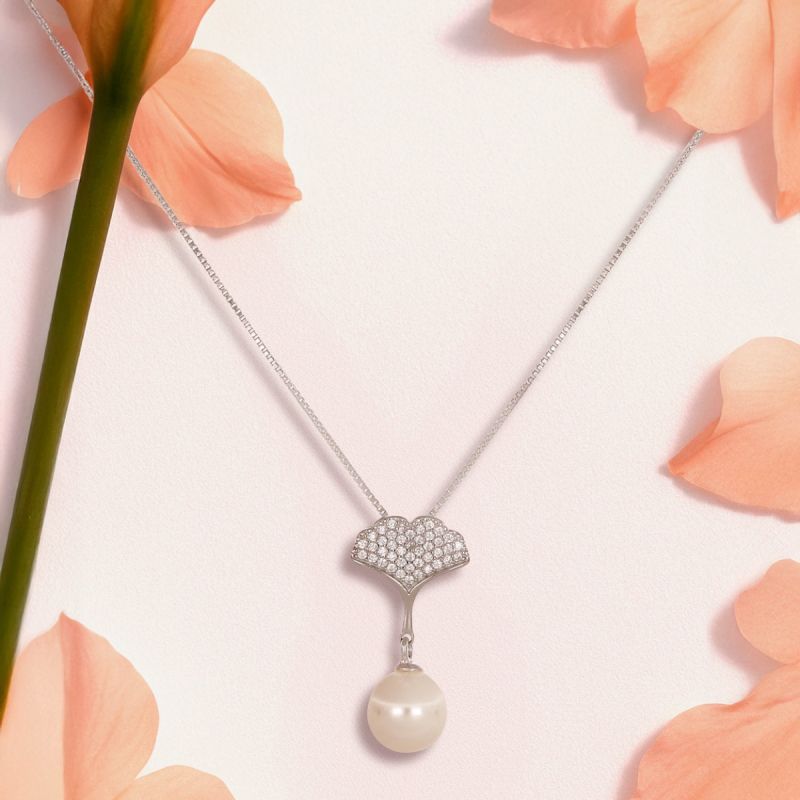 Glazed Ginkgo Pearl Chain Pendant