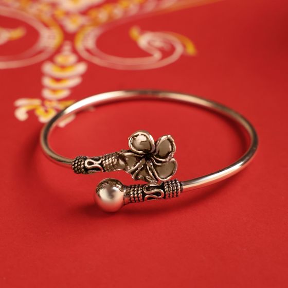 Start the Bengali New Year with Elegance: Poila Baisakh Jewellery Picks