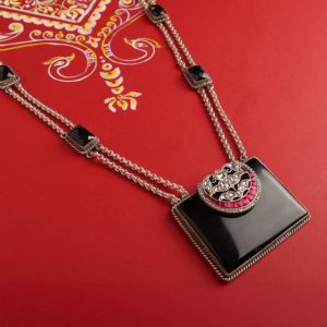 Must-Have Jewellery Pieces Inspired by Your Favourite Influencers