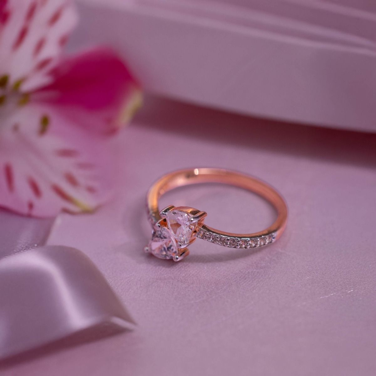 Valentines require jewellery